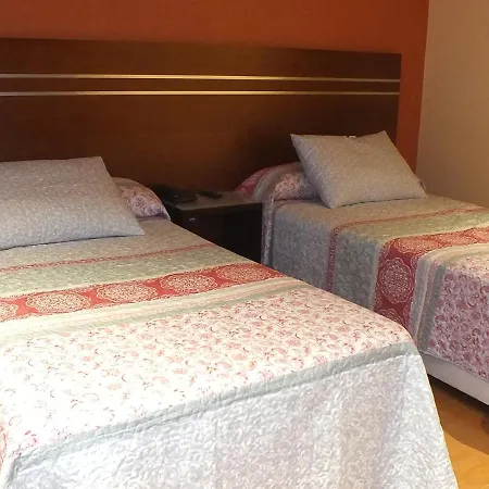 阿贝多乐斯汽车旅馆 奥维耶多