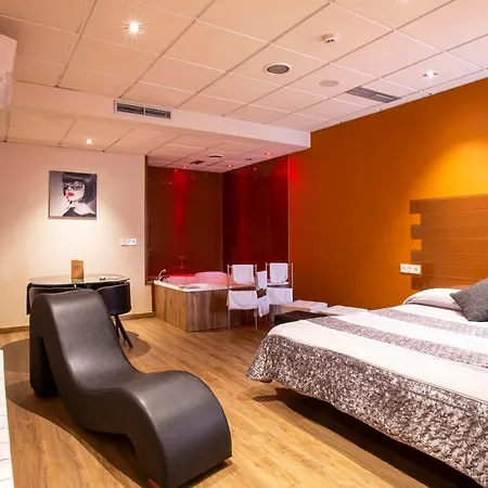 阿贝多乐斯汽车旅馆 2*