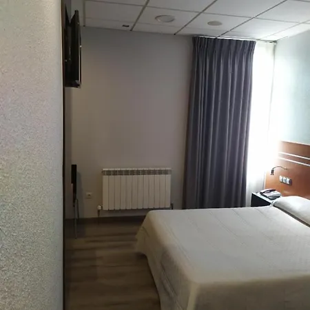 阿贝多乐斯汽车旅馆 2* 奥维耶多