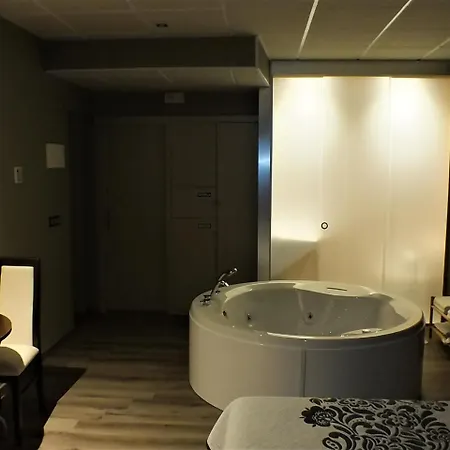 阿贝多乐斯汽车旅馆 2* 奥维耶多